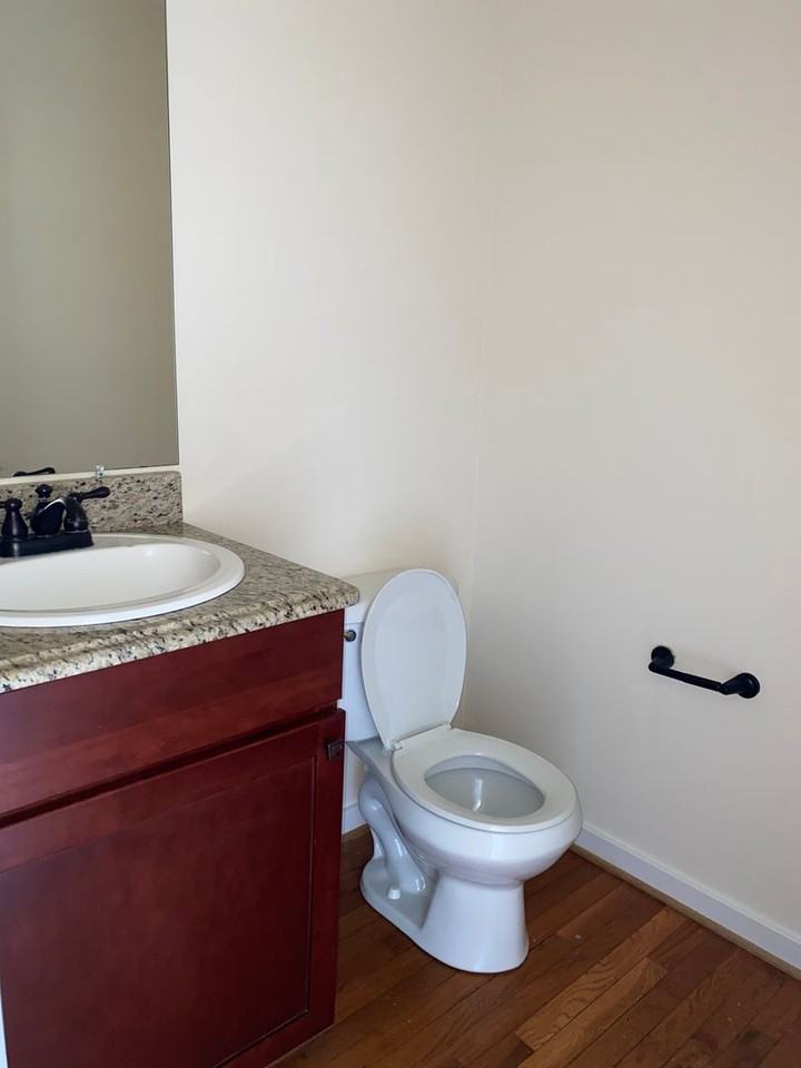 1238 Poets Ct - Photo 4 of 13