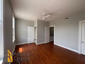 2756 Pelham Ave - Photo 1 of 1