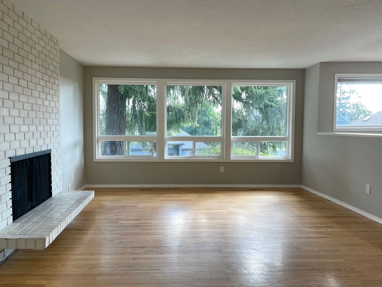 19487 Wilderness Drive - Photo 2 of 28
