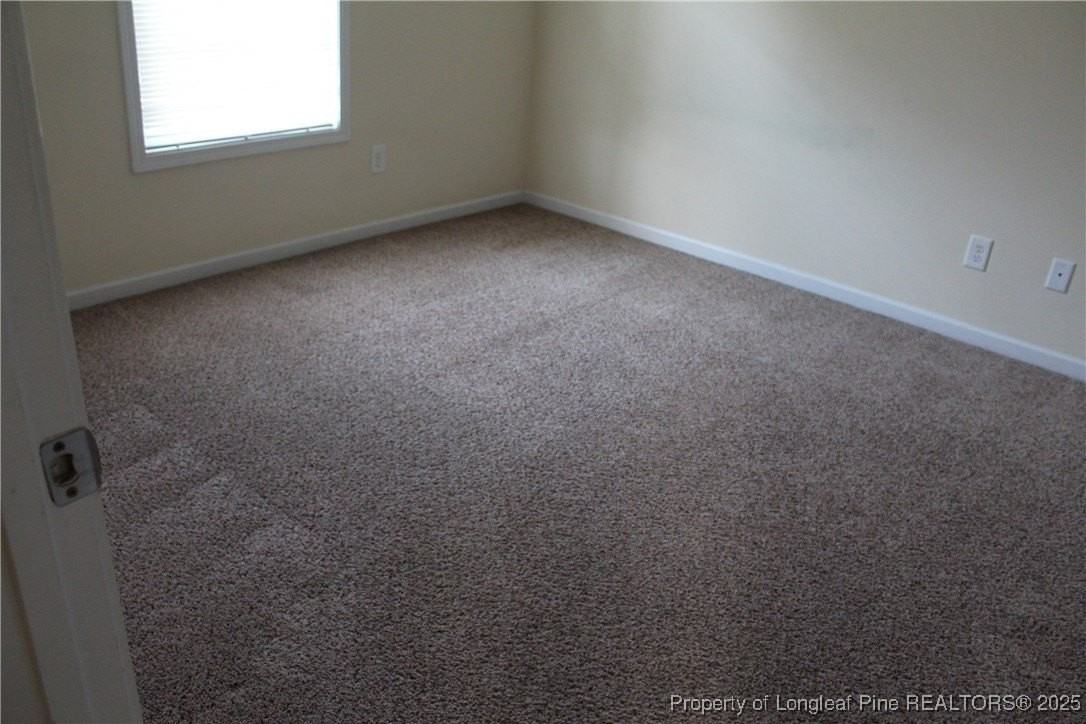 3705 Hillcrest Dr Unit B #B - Photo 4 of 5