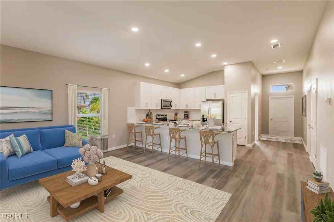 46 Ne 4th St - Photo 6 of 25