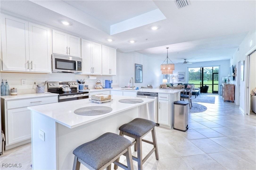 15195 Bluffton Ln Unit 917 #917 - Photo 7 of 25