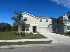 featured image of 12005 Savanna Lakes Blvd