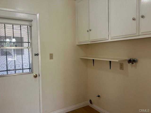 2373 W 231st St - Photo 3 of 8