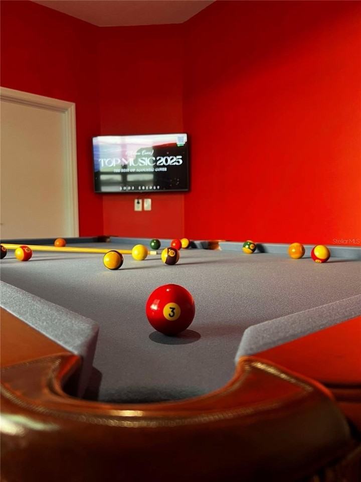 312 FAMAGUSTA DRIVE - Photo 3 of 48