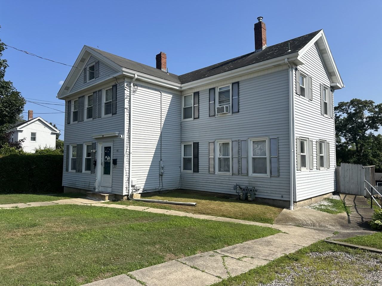 45 Ledward Ave - Photo 2 of 10