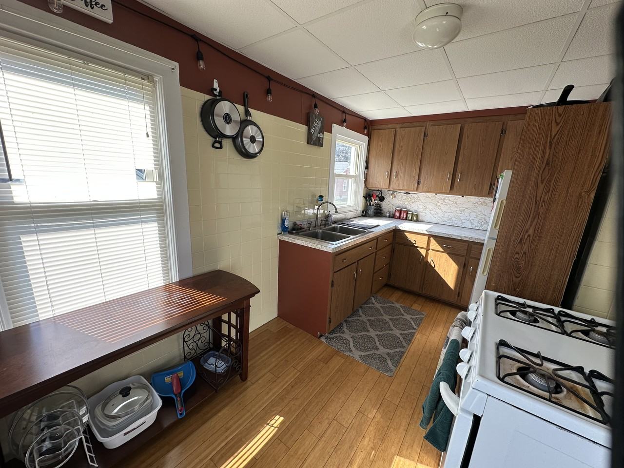 45 Ledward Ave - Photo 3 of 10