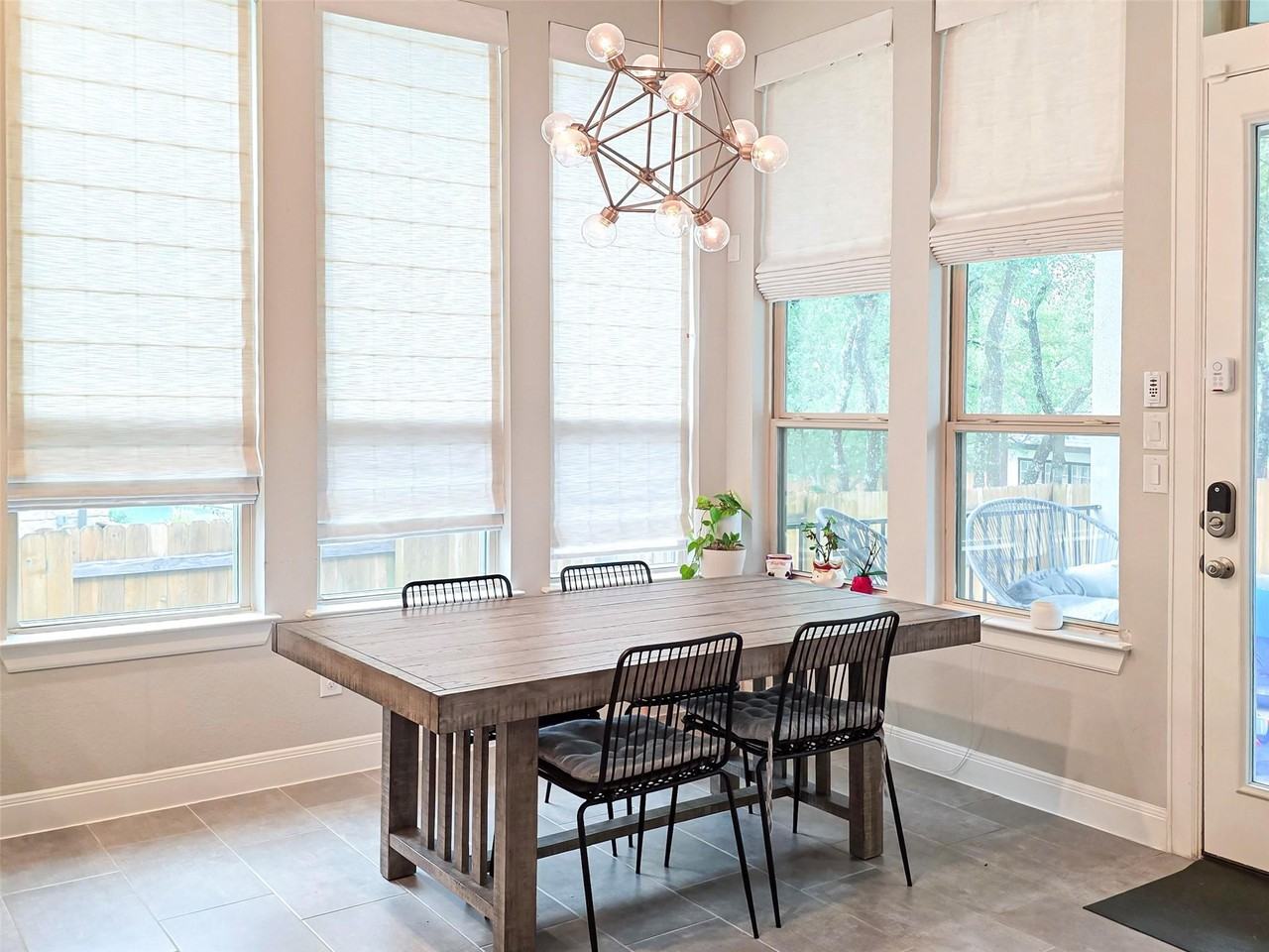 2416 Belen Dr - Photo 6 of 22