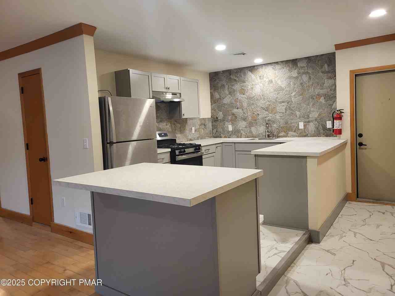 243 Main St Ste 2 - Photo 2 of 19