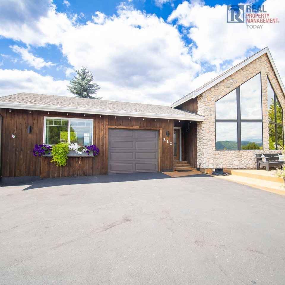 212 Dow Ridge Dr N - Photo 3 of 10