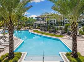 featured image of 17351 Nw 94th Ct