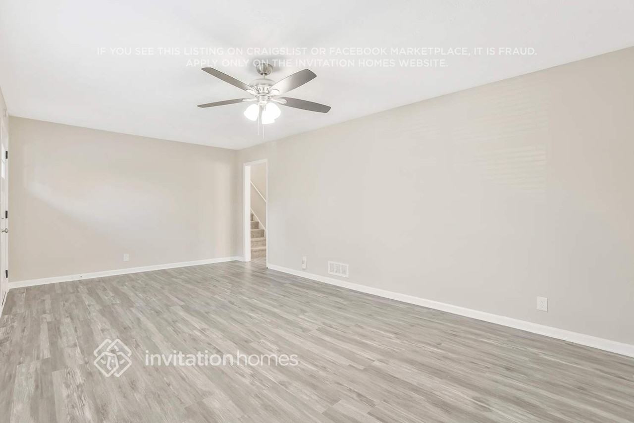 1436 High Meadow Dr - Photo 3 of 22