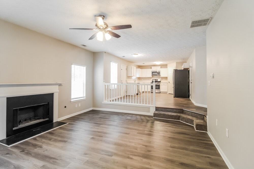 315 Timberlake Ter - Photo 5 of 20