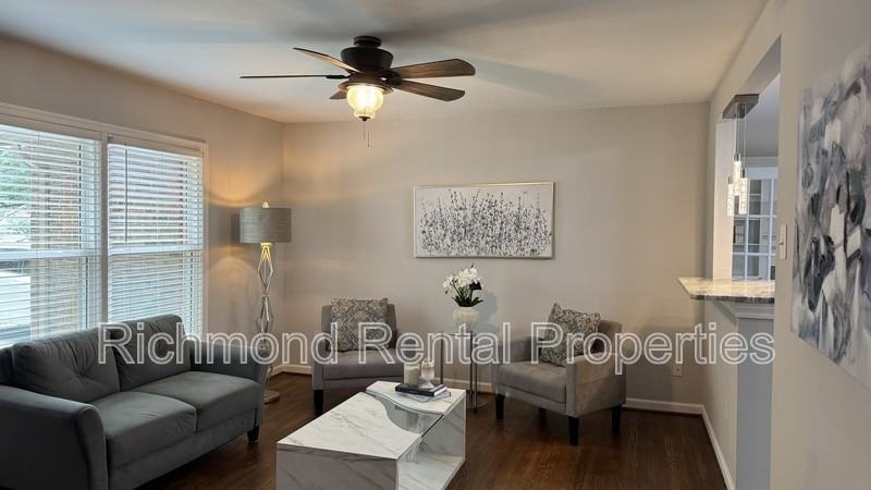 229 Shadywood Dr - Photo 3 of 17