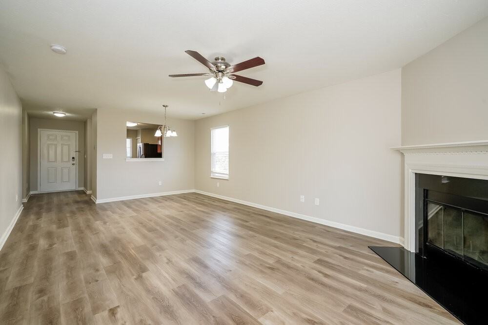 4629 Plowman Dr - Photo 3 of 16