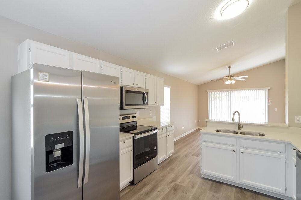 2056 Cobblefield Cir - Photo 6 of 19