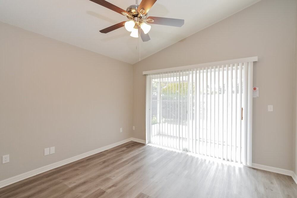 2056 Cobblefield Cir - Photo 7 of 19