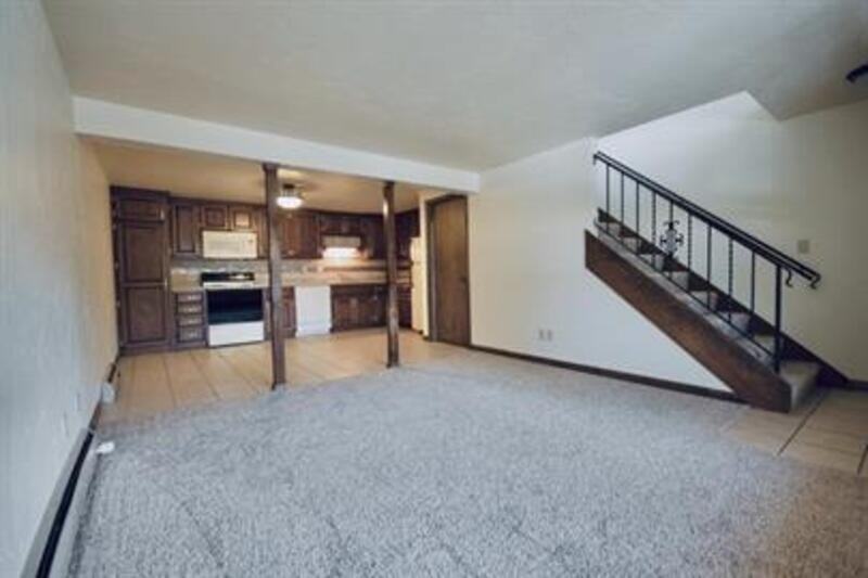 2344 Canter Ln - Photo 6 of 12