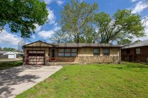 featured image of 1602 E Luther St