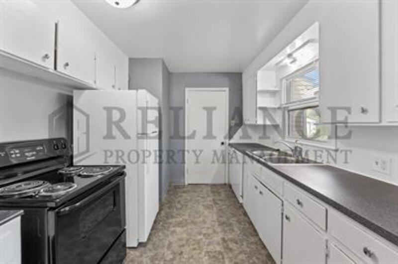 1602 E Luther St - Photo 7 of 20