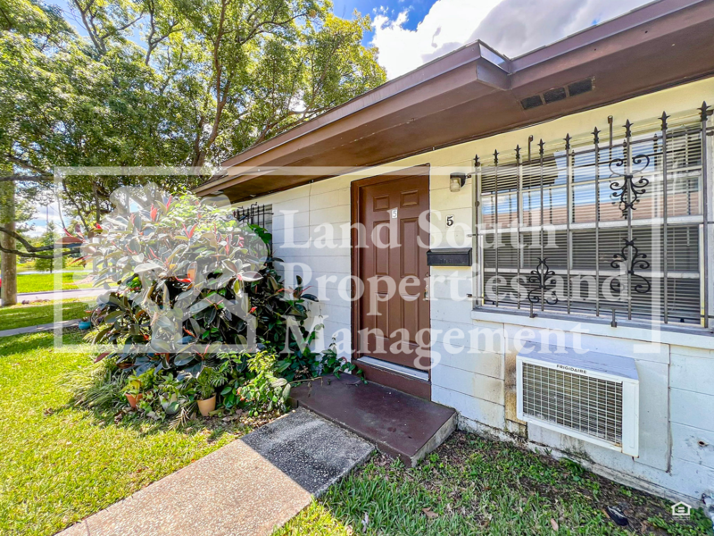 620 N Lake Ave #5