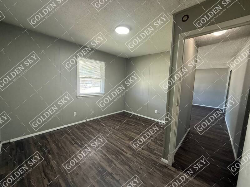 6407 E Piccadilly Rd - Photo 6 of 10