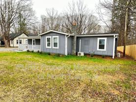 3345 E Ridge Rd - Photo 1 of 1