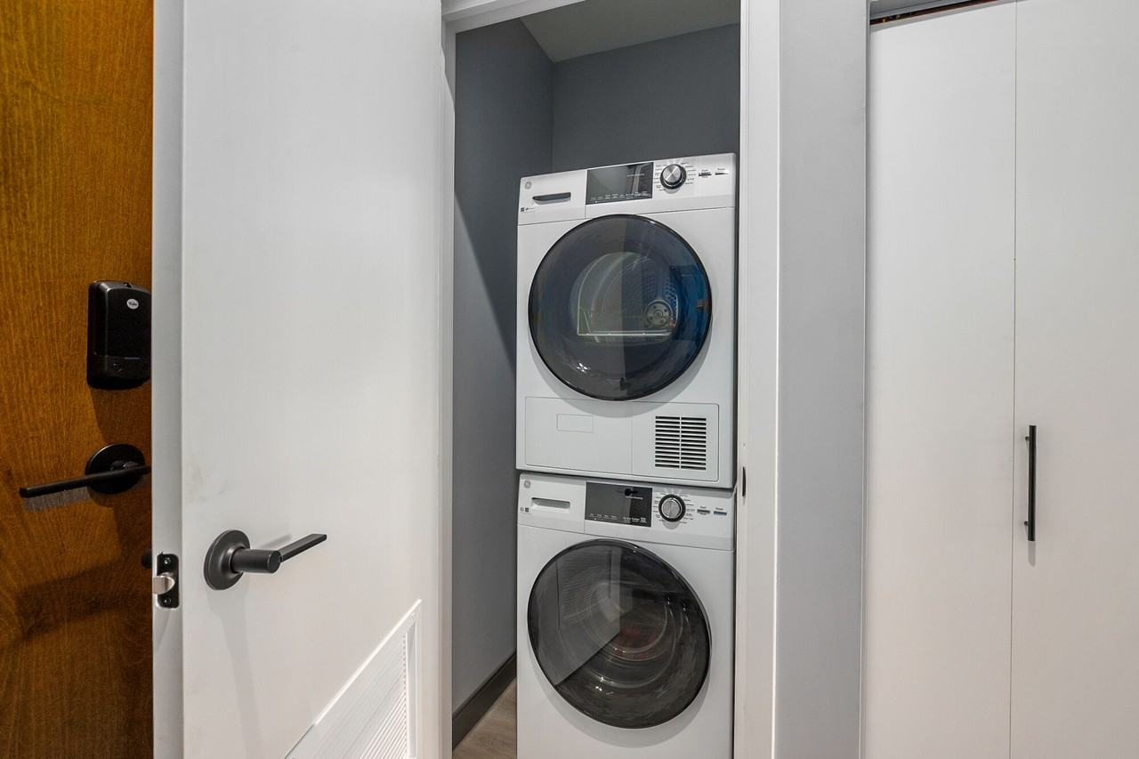 Box Board Lofts - Photo 6 of 21