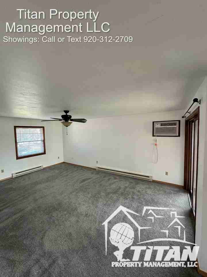 1525 Arboretum Drive - Photo 7 of 22