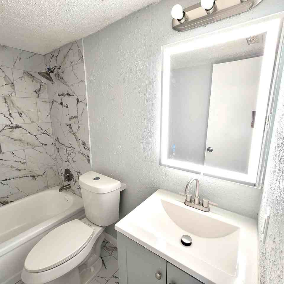 1901 North 10th Street - Photo 6 of 10