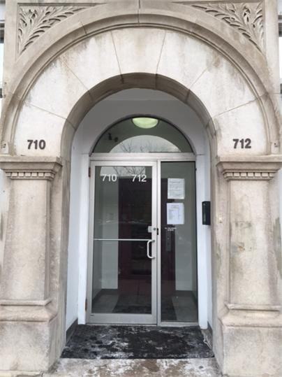 710 E. 47th Street - Photo 6 of 26