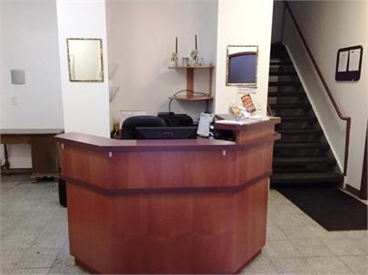 710 E. 47th Street - Photo 7 of 26