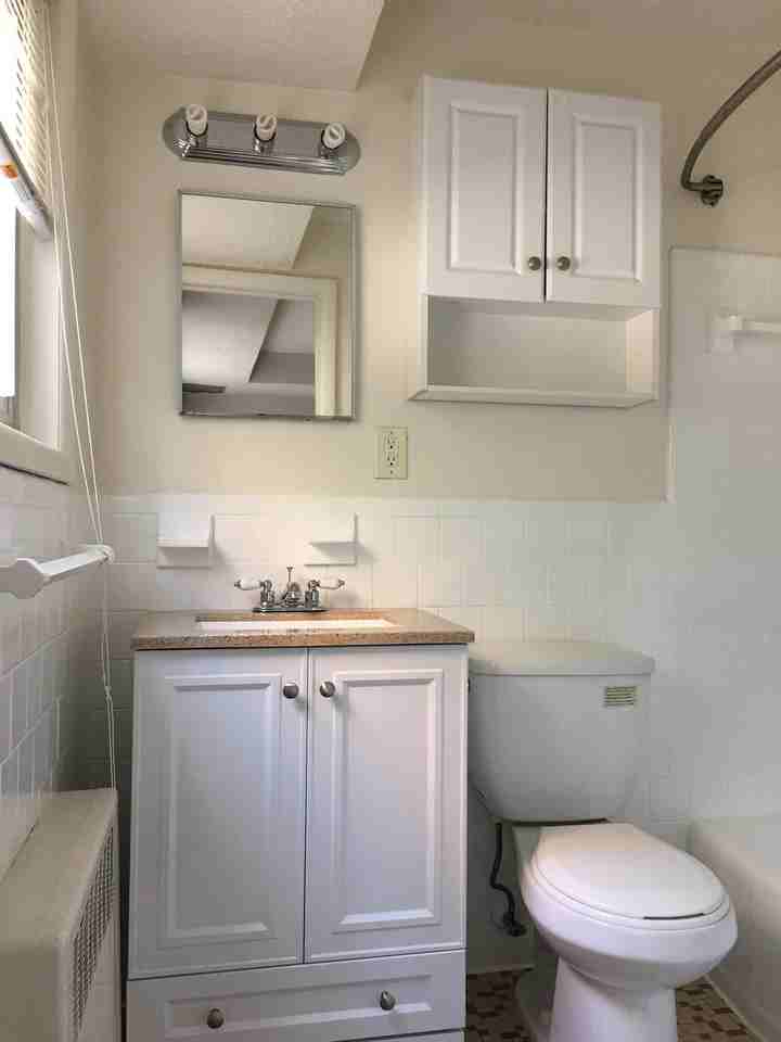 Ballston Gardens - Photo 2 of 50