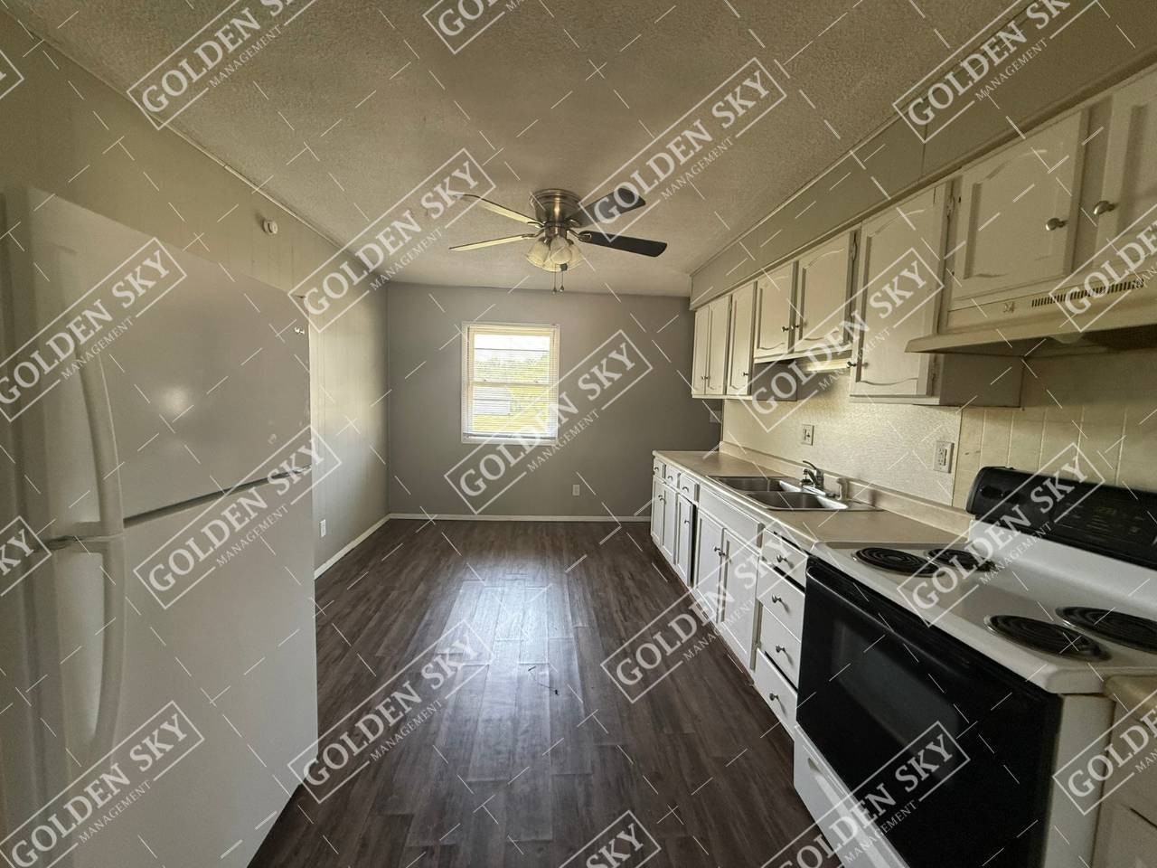 6407 East Piccadilly Road - Photo 5 of 10