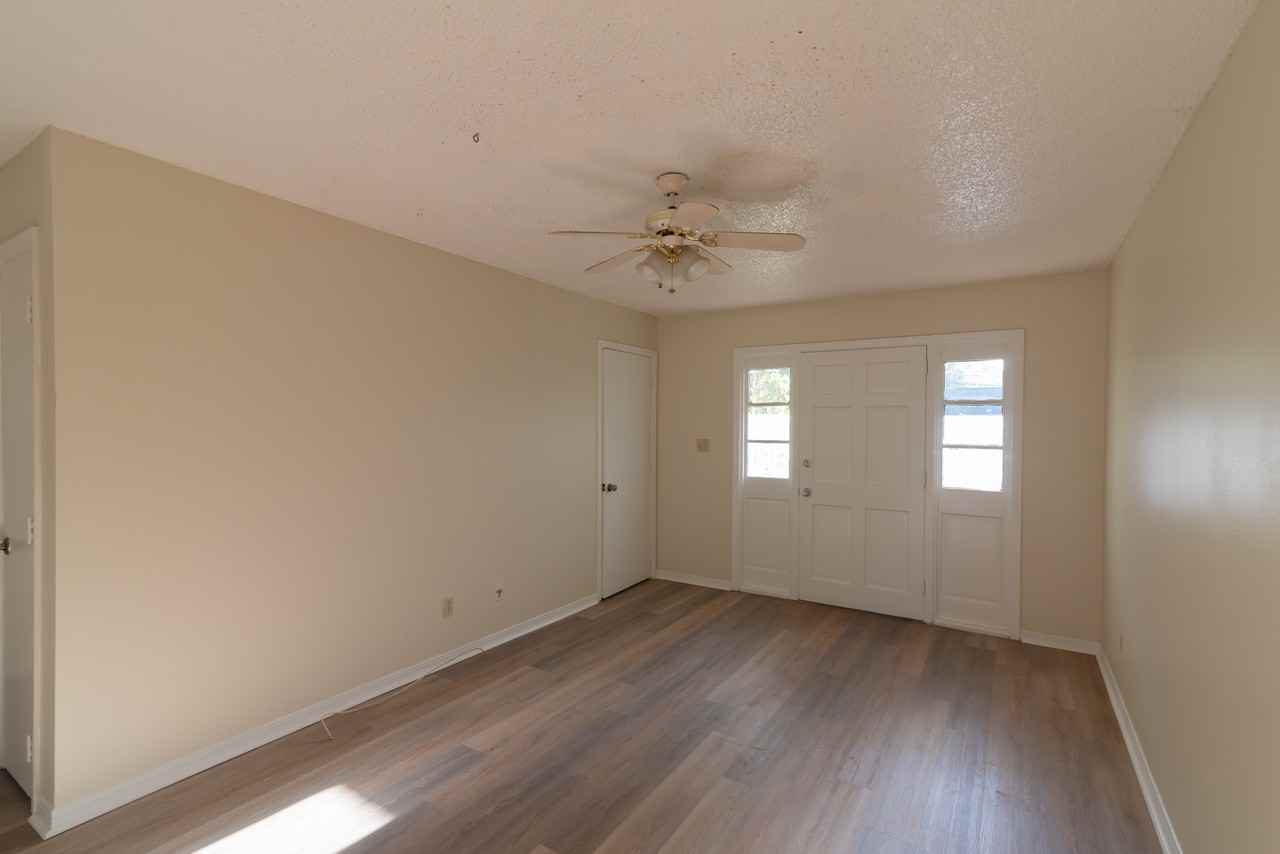 3216 Jim Lee Road - Photo 3 of 13