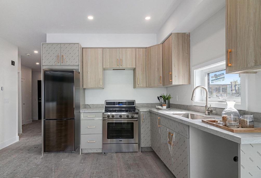 61 Pinehurst Avenue - Photo 4 of 26