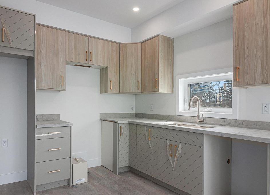 61 Pinehurst Avenue - Photo 5 of 26