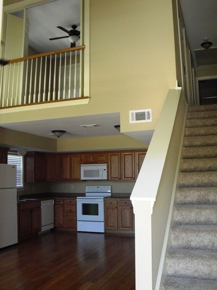 Suma Lake Apartments and Townhomes - Photo 3 of 50