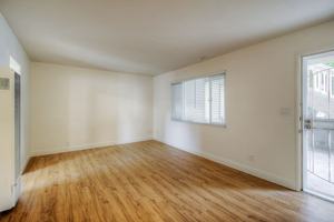 featured image of 901 Link Ln