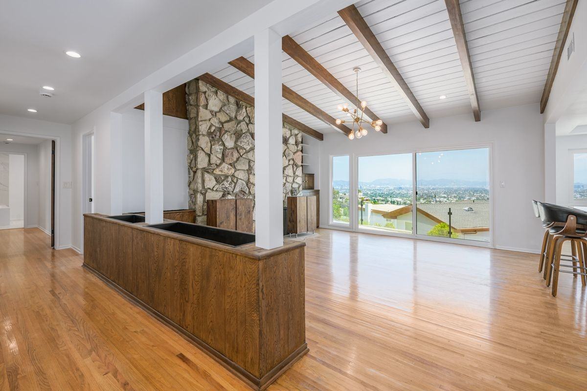 4413 Don Felipe Dr - Photo 3 of 39