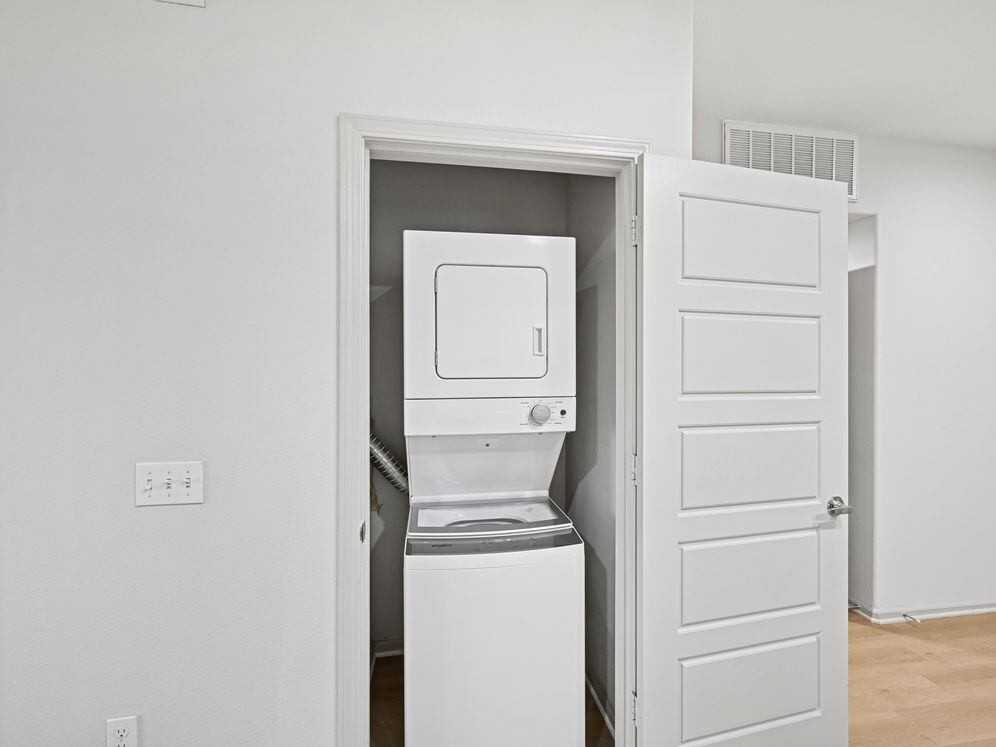 Avalon Denver West - Photo 4 of 18