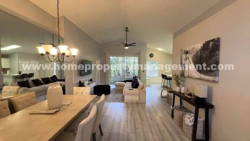 320 Hammocks Trl - Photo 3 of 35