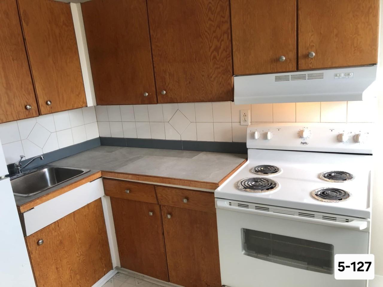 127 Jolliet Avenue 0 - Photo 2 of 8