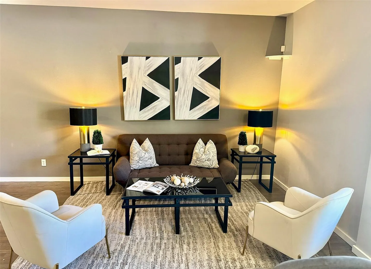 70 West 6th Avenue #101 - Photo 3 of 17