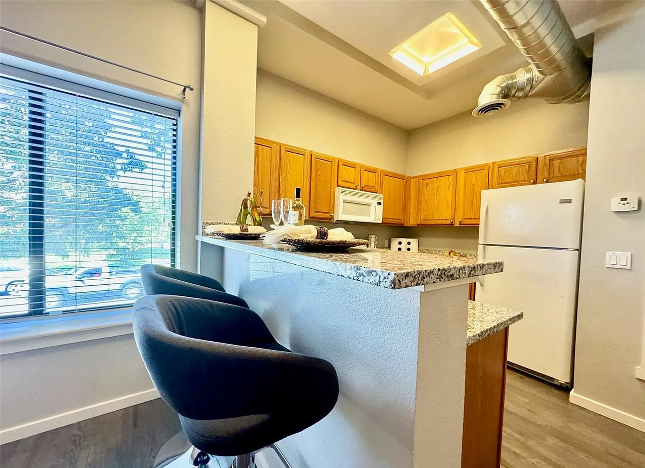 70 West 6th Avenue #101 - Photo 6 of 17