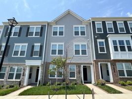 featured image of 1745 Riverbluff Ave