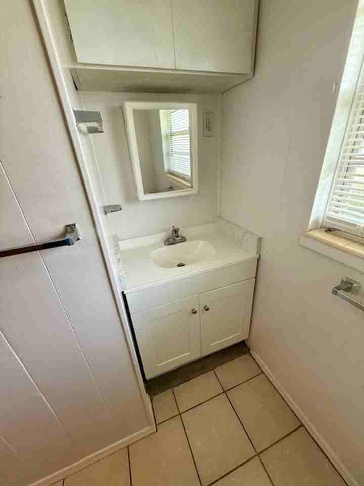 594 Florosa Ct - Photo 6 of 15