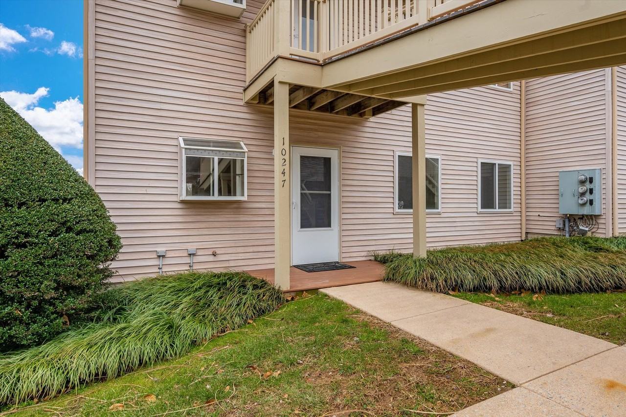 10247 Redtail Ct #201E - Photo 2 of 50