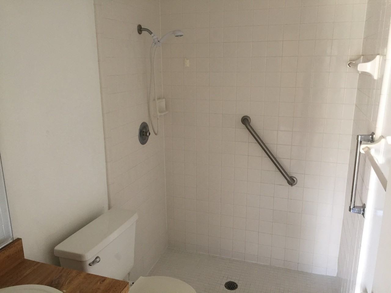 7726 Country Pl - Photo 4 of 10