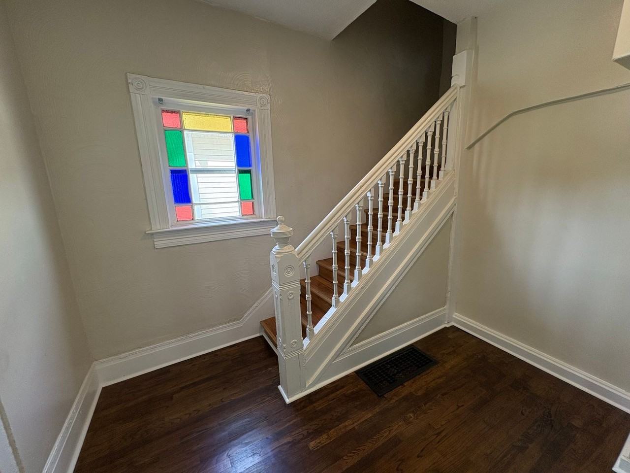 4220 Burdette St - Photo 2 of 27
